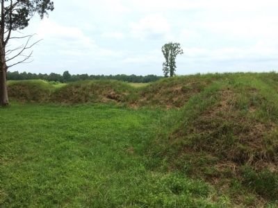 Earthworks of Federal Siege Battery 27 image. Click for full size.