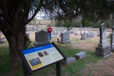 Sam Watkins Marker. Click for full size. Sam Watkins Marker image. Click for full size.