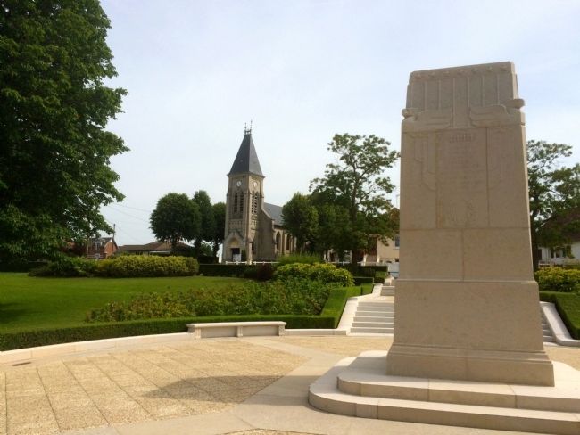 Cantigny American Monument. Click for full size. Cantigny American Monument image. Click for full size.