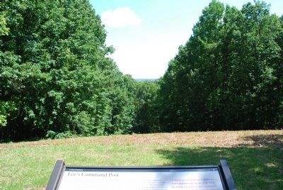 Lee's Command Post Marker image. Click for full size.