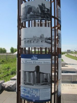 Marker and Companion Image Panels. Click for full size. Marker and Companion Image Panels image. Click for full size.
