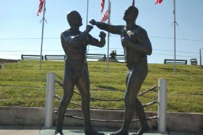 First Heavyweight Prize Fight Statue image. Click for full size.