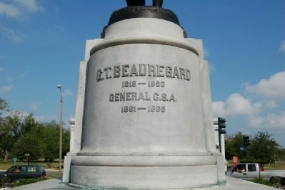 General Beauregard Equestrian Statue Marker image. Click for full size.