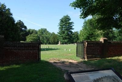 Fredericksburg National Cemetery Marker. Click for full size. Fredericksburg National Cemetery Marker image. Click for full size.