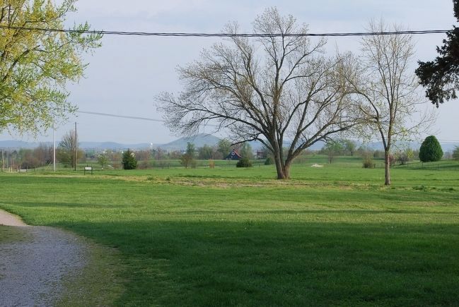 Confederate location at Pleasant View Farm can be seen in distance. Click for full size. Confederate location at Pleasant View Farm can be seen in distance image. Click for full size.