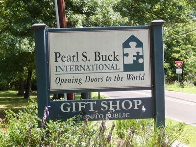 Pearl S. Buck International-sign at entrance image. Click for full size.