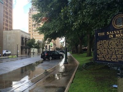 Wide shot of marker looking east on St Francis Street.. Click for full size. Wide shot of marker looking east on St Francis Street. image. Click for full size.