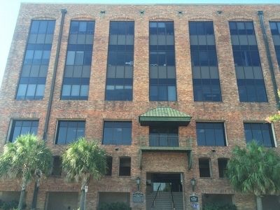 McGowin-Lyons Building image. Click for full size.