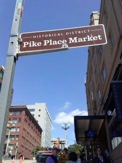 Historic District Pike Place Market sign image. Click for full size.