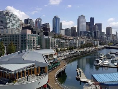 View of Seattle from the Bell Street Bridge image. Click for full size.