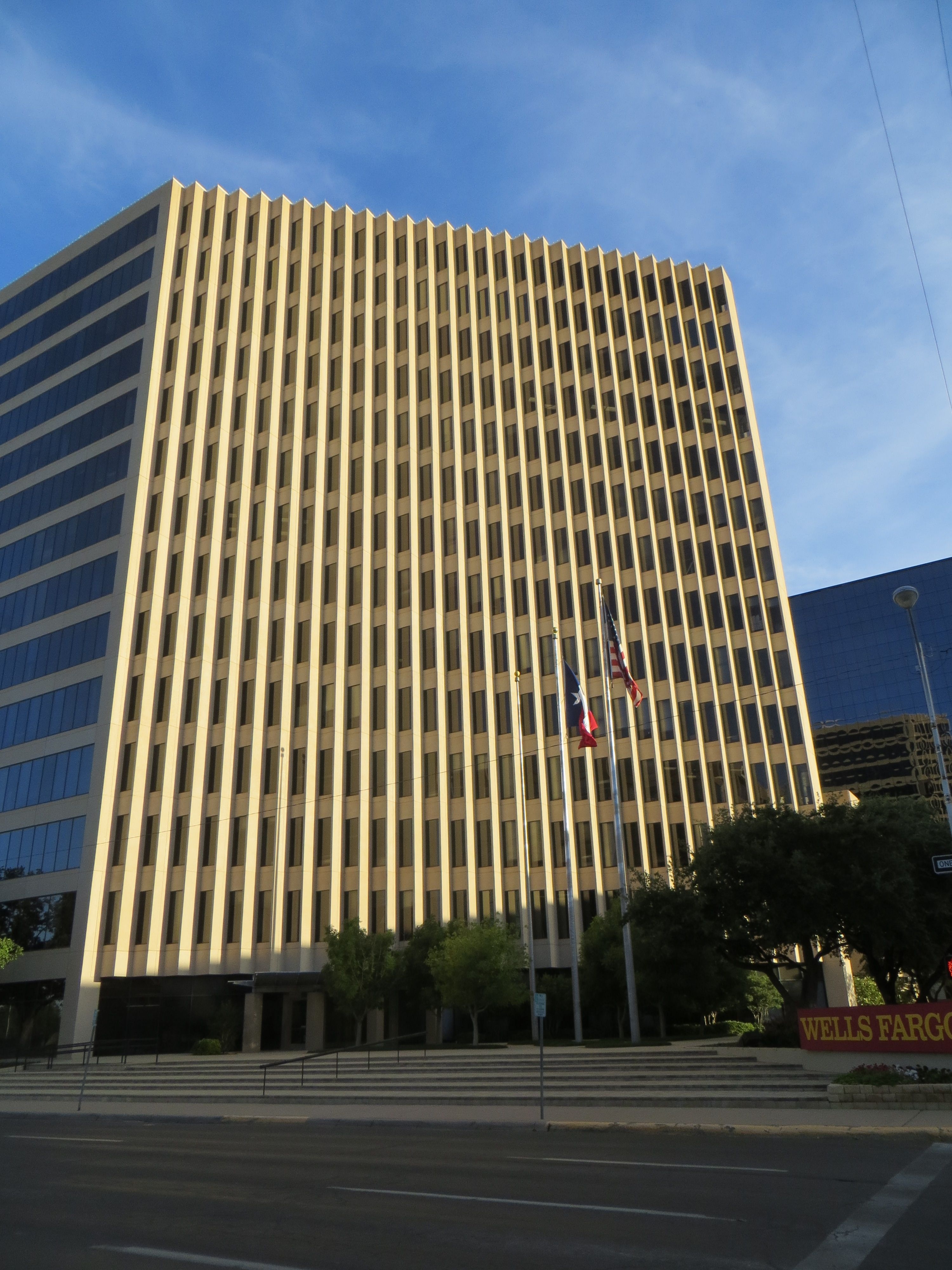 Bank Building, 500 West Texas Avenue