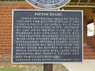 Potton House Marker image. Click for full size.