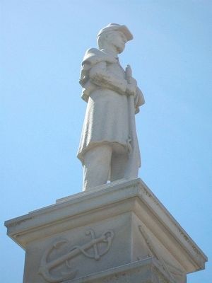 Civil War Memorial Statue. Click for full size. Civil War Memorial Statue image. Click for full size.