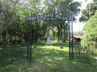 Gates of the Confederate Stockade Cemetery image. Click for full size.