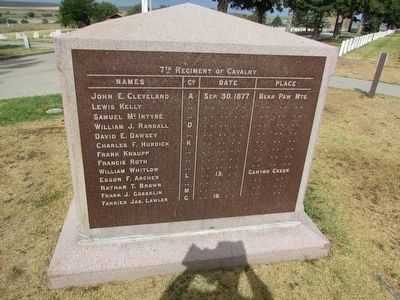 Left Side of Bear Paw Monument image. Click for full size.
