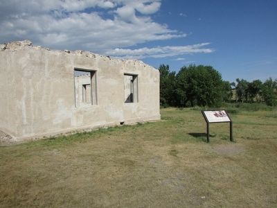Marker at Fort Laramie. Click for full size. Marker at Fort Laramie image. Click for full size.