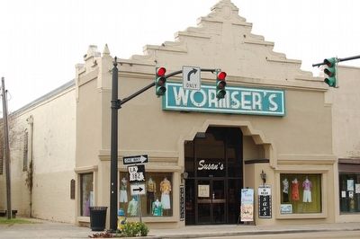Worsmer's Store (Marker is attached to building) image. Click for full size.