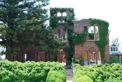 Barnsley�s Plantation House image. Click for full size.