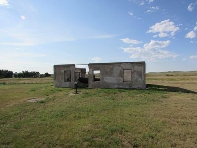 Marker at Fort Laramie. Click for full size. Marker at Fort Laramie image. Click for full size.