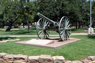Fort Babe Shaw Memorial. Click for full size. Fort Babe Shaw Memorial image. Click for full size.