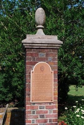 Proprietors of Berkley Hundred Instruction Marker (wide). Click for full size. Proprietors of Berkley Hundred Instruction Marker (wide) image. Click for full size.
