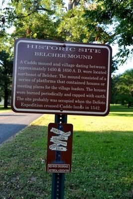 Belcher Mound Marker image. Click for full size.