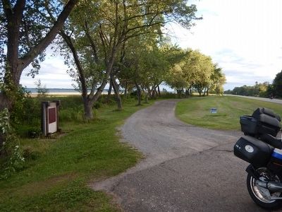 Wideview of Chimney Island (Bridge Island) Marker image. Click for full size.