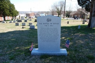 The Battle of Dover/ Confederate Mass Grave Marker image. Click for full size.