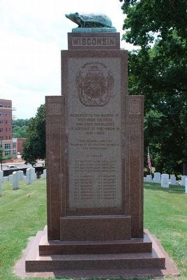 Wisconsin Soldiers Memorial (front) image. Click for full size.