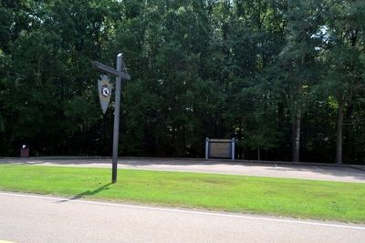 View to East Across Natchez Trace Parkway. Click for full size. View to East Across Natchez Trace Parkway image. Click for full size.