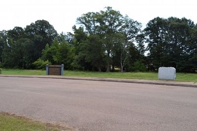 French Camp Marker and D.A.R. Memorial image. Click for full size.