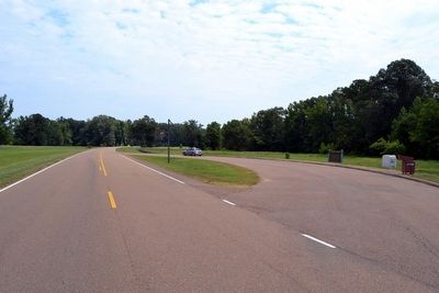 View to North from Natchez Trace Parkway. Click for full size. View to North from Natchez Trace Parkway image. Click for full size.