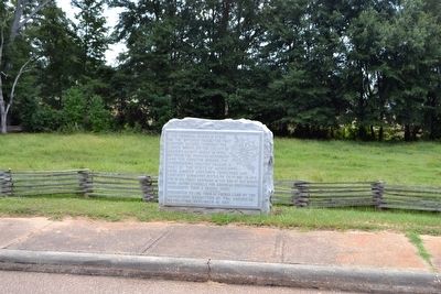 D.A.R. Memorial of Natchez Trace image. Click for full size.
