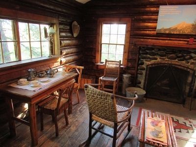 Inside the Maud Noble Cabin image. Click for full size.