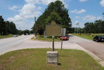 Famous Indian Trail Marker. Click for full size. Famous Indian Trail Marker image. Click for full size.