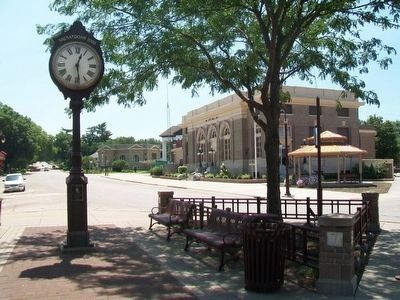 American Veterans Memorial Clock image. Click for full size.