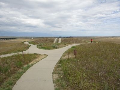 Aproaching the Little Bighorn Indian Memorial image. Click for full size.