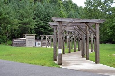 Hurricane Creek Miner Memorial. Click for full size. Hurricane Creek Miner Memorial image. Click for full size.