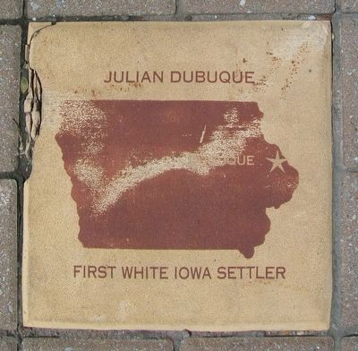 Julian Dubuque Marker image. Click for full size.