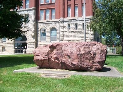 "Red Stone Boulder" and Marker image. Click for full size.
