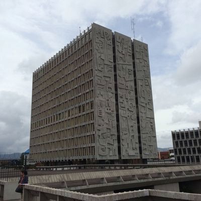 The Guatemalan National Bank building, one of Merida's most visible projects. image. Click for full size.