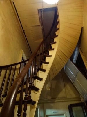 Beautiful spiral staircase image. Click for full size.