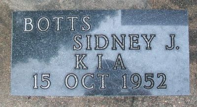 Korean War Memorial Marker image. Click for full size.