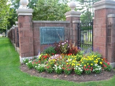 Simsbury Civil War Memorial image. Click for full size.