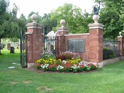 Simsbury World War I Memorial image. Click for full size.