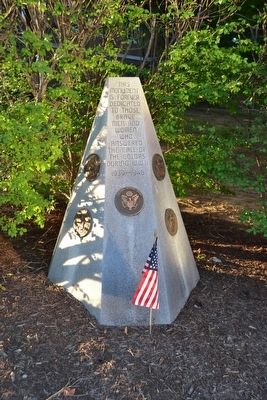 Barren County World War II Monument image. Click for full size.
