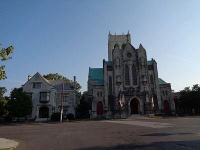 St. Mary's Cathedral Chapel and Diocesan House image. Click for full size.
