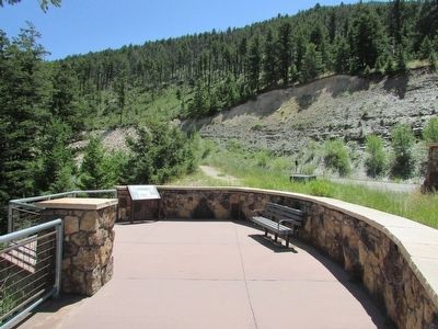 Marker in the Shell Falls Interpretive Site image. Click for full size.