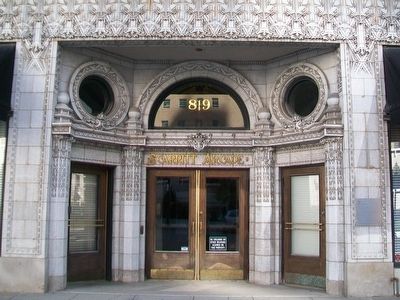 Scarritt Arcade Building and Marker image. Click for full size.