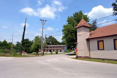 Intersection of Kentucky Highway 3434, Old Crab Orchard Road, and Slate Lick Road. Click for full size. Intersection of Kentucky Highway 3434, Old Crab Orchard Road, and Slate Lick Road image. Click for full size.